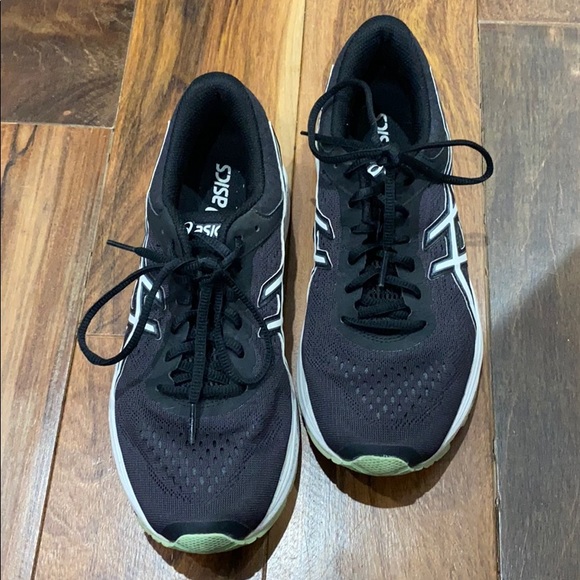 Asics Running Shoe - Picture 4 of 4